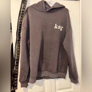RARE KSG distressed slightly like new 🆕 Gray Hoodie kids see ghosts xl TOUR TOP